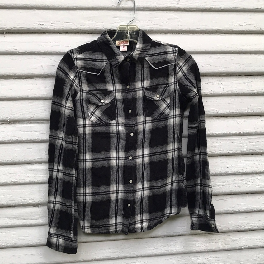 Mossimo Supply Co black/ grey scale plaid flannel pearl snap western shirt XS